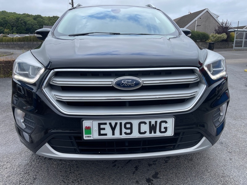 Ford Kuga Titanium Edition Black #2