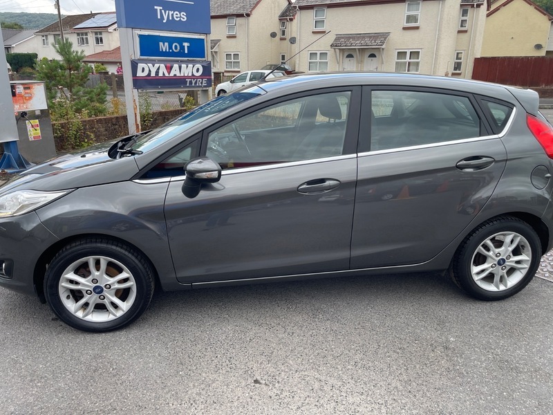 Ford Fiesta Zetec Grey #4