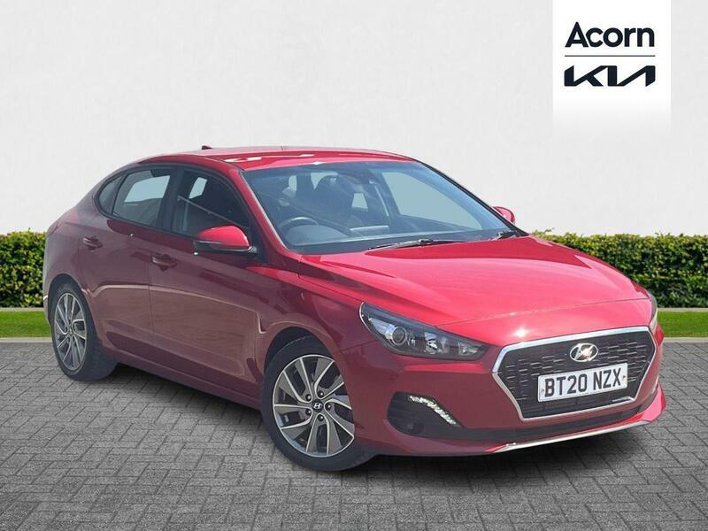Hyundai I30 1.4 T-gdi Se Nav Fastback Euro 6 Ss Red