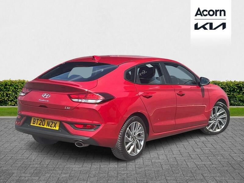 Hyundai I30 1.4 T-gdi Se Nav Fastback Euro 6 Ss Red #5