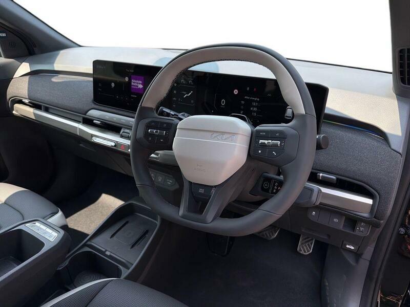 Kia EV3 81.4Kwh Gt-line Black #3