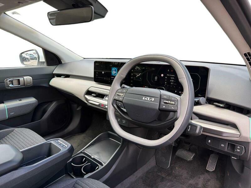Kia EV4 81.4Kwh Air White #3