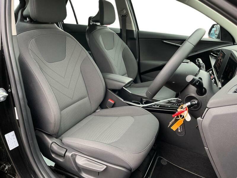 Kia Niro 3 Hev S-a White #9