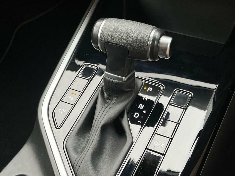 Kia Niro 3 Hev S-a White #25