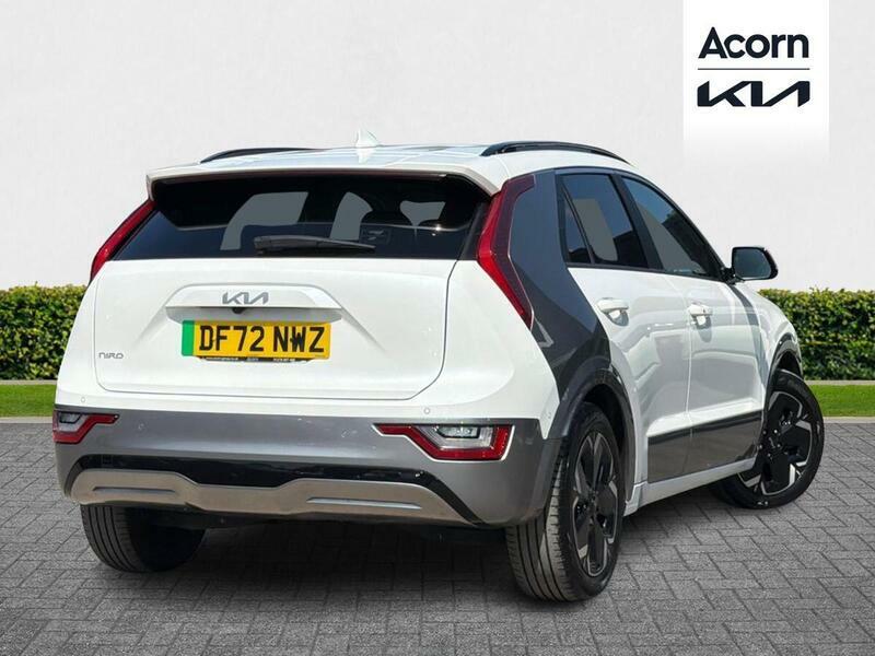 Kia e-Niro 64.8Kwh 4 White #5