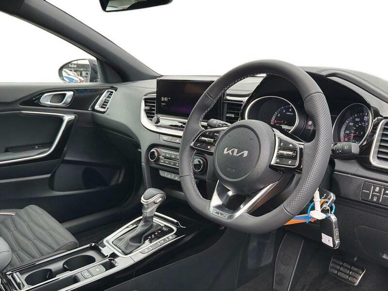 Kia Xceed 1.0 T-gdi Mhev Gt-line Dct Euro 6 Ss DL75NHY Red #3