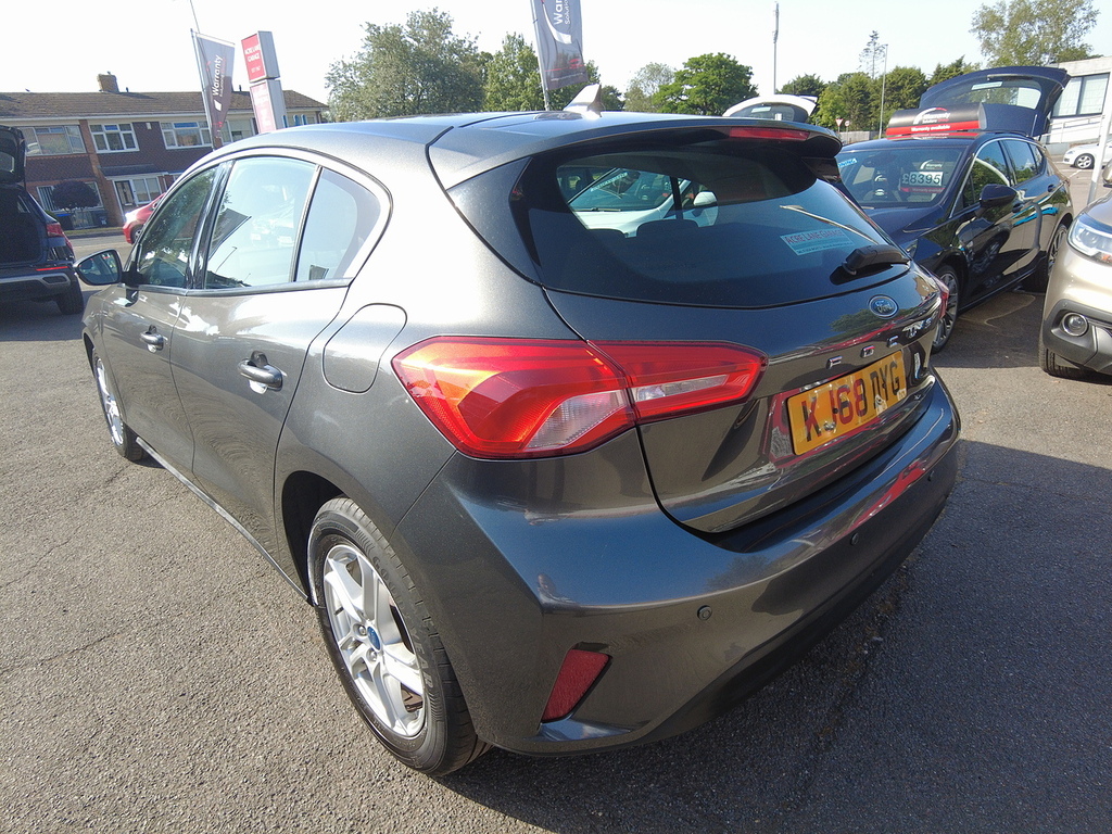 Ford Focus T Ecoboost Zetec KJ68DYG Grey #5