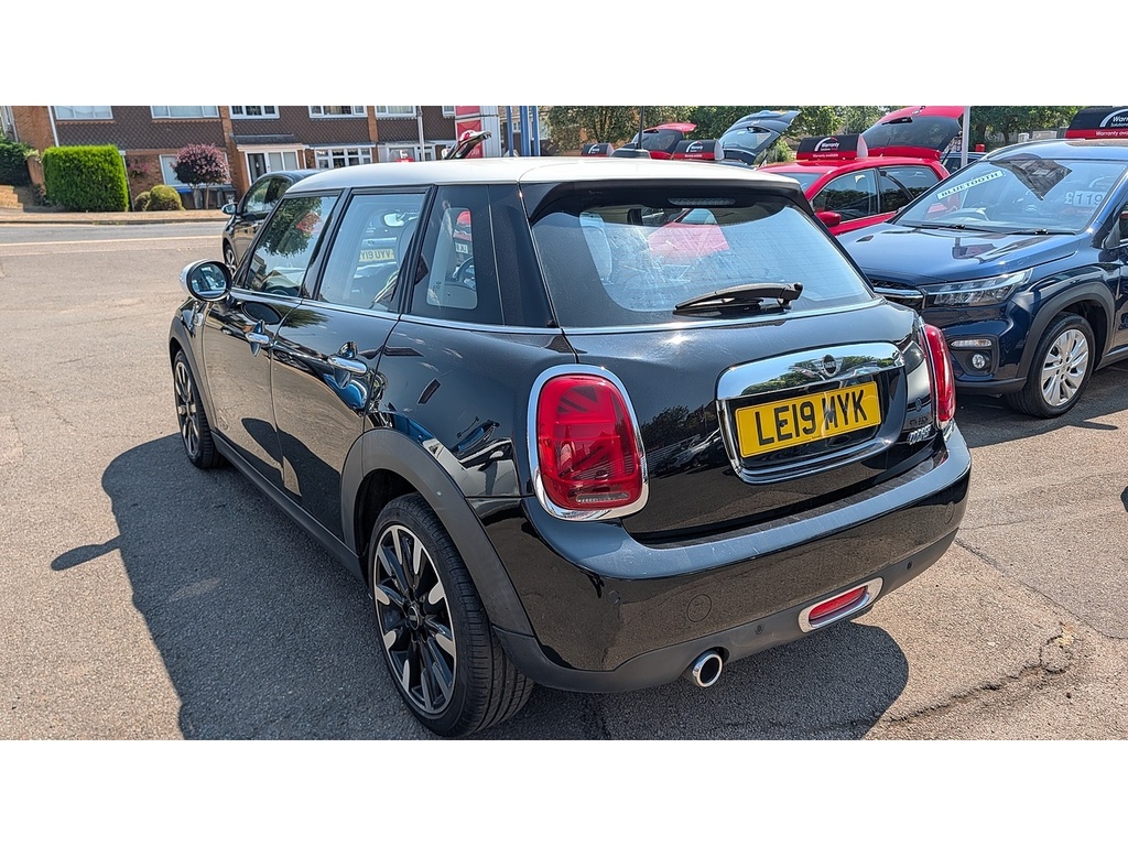 Mini Hatch Cooper Exclusive LE19MYK Black #5
