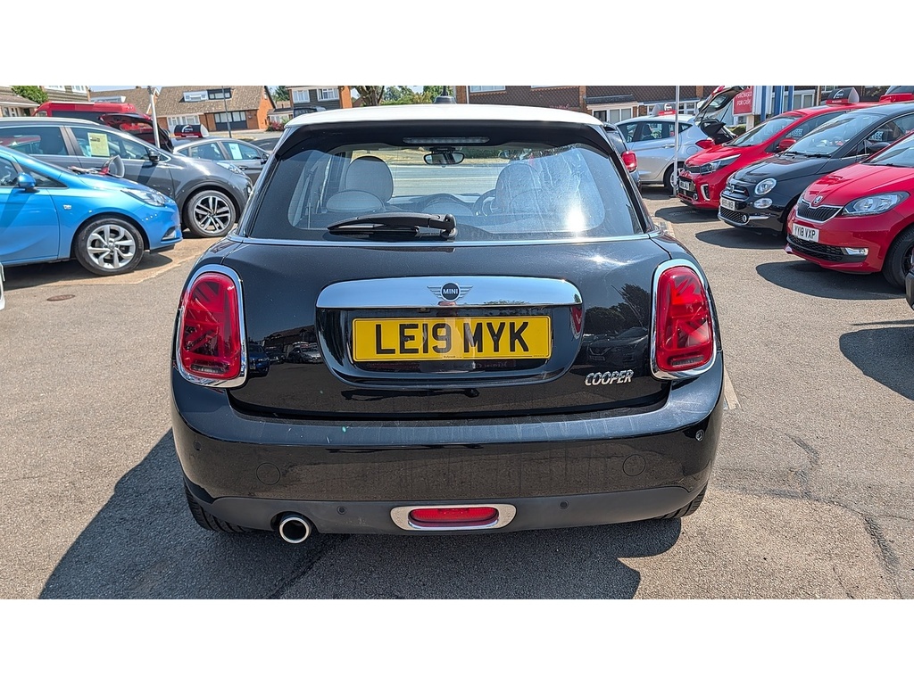 Mini Hatch Cooper Exclusive LE19MYK Black #4