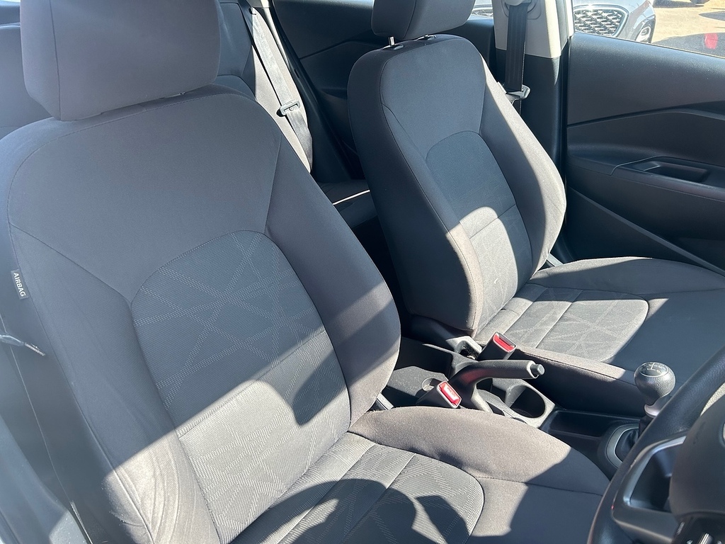 Kia RIO 1 1.2 Air Red #10