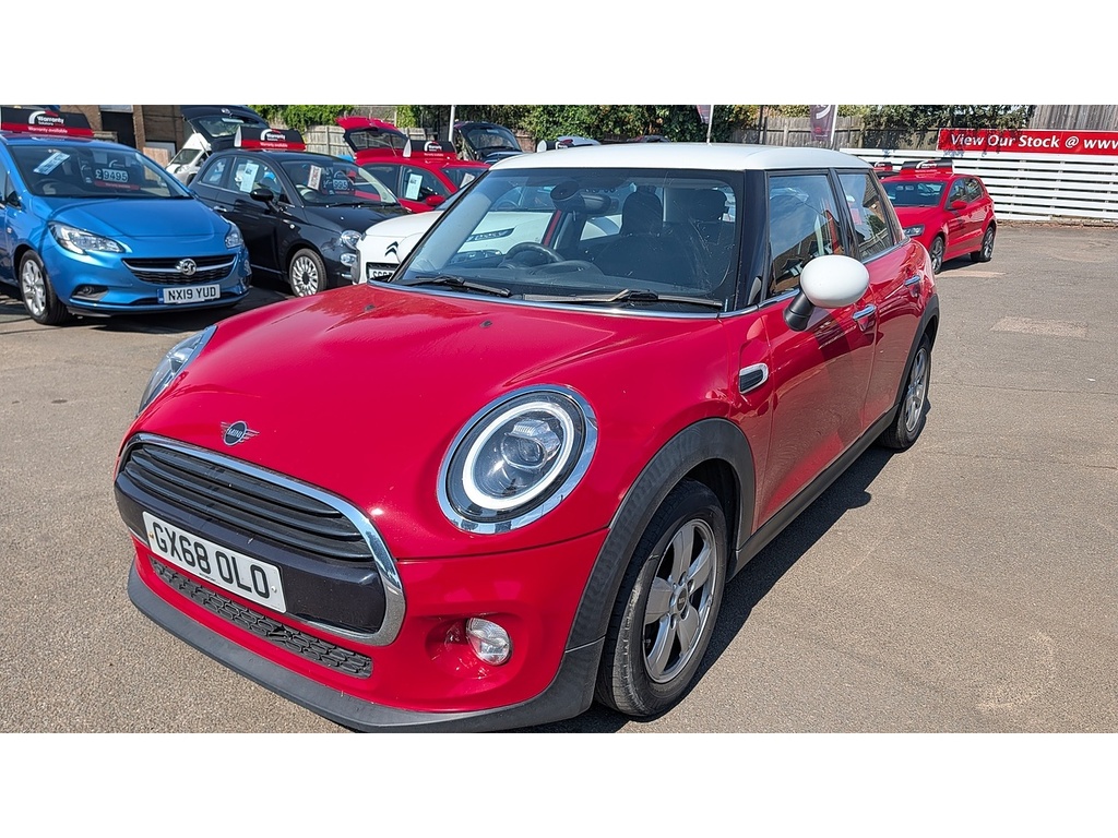 Mini Hatch Cooper Classic GX68OLO Red #6