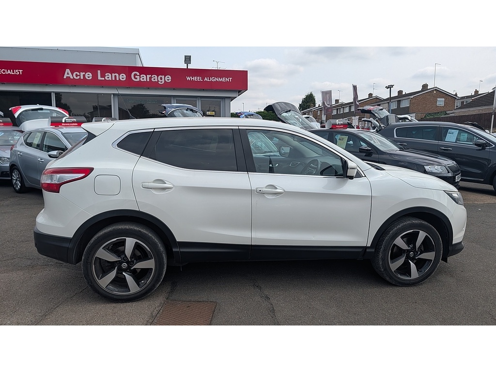 Nissan Qashqai Dig-t N-connecta White #2
