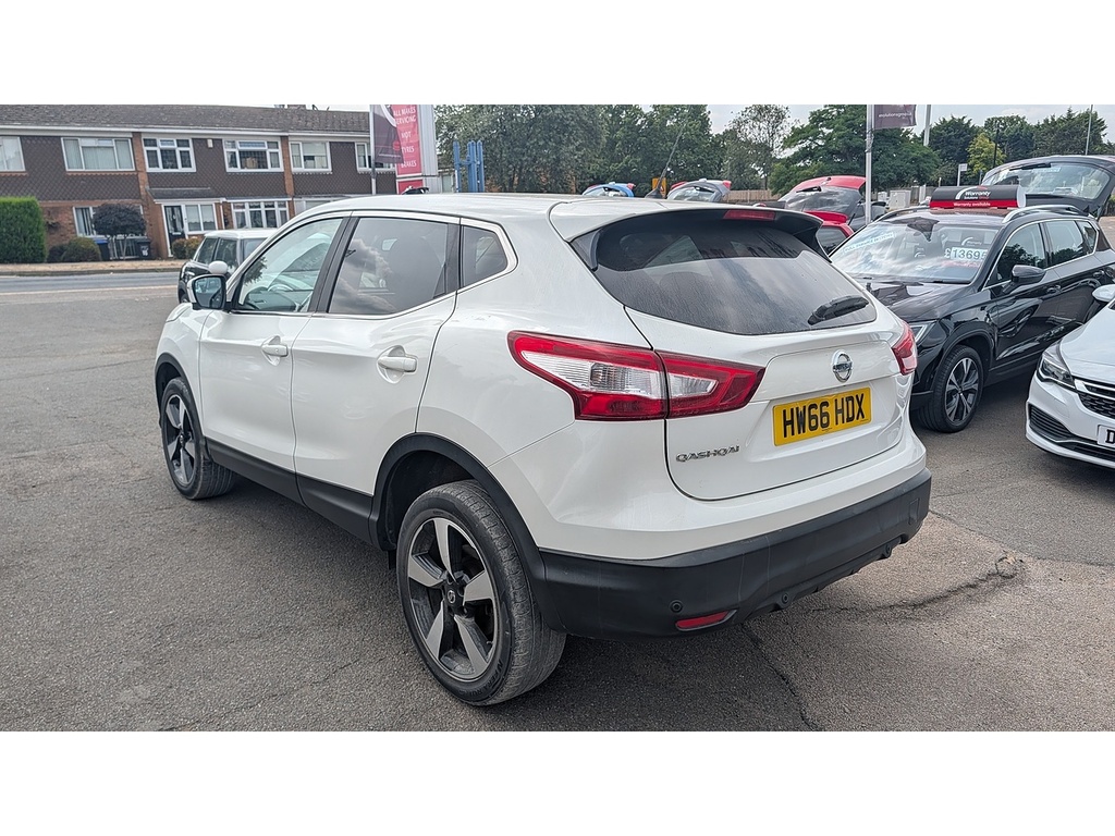 Nissan Qashqai Dig-t N-connecta White #5