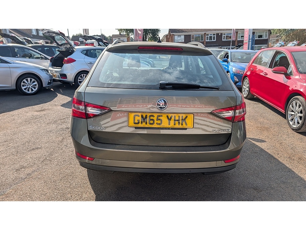 Skoda Superb Tsi Act Se Green #4