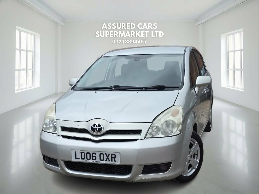 Toyota Corolla Verso 1.8L T3 Silver #2