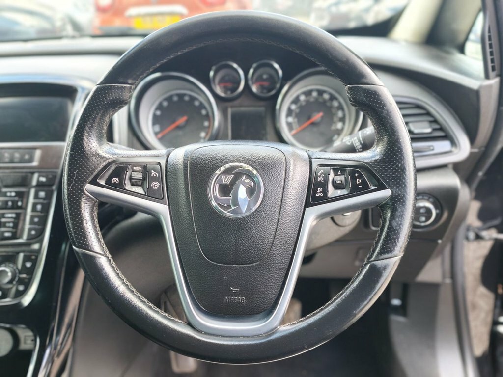 Vauxhall Astra GTC 1.4L Limited Edition Black #3