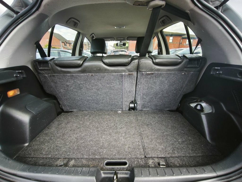 Toyota Yaris 1.3 Vvt-i T3 Silver #20