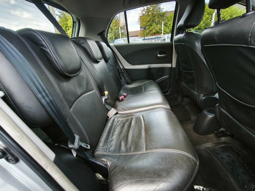 Toyota Yaris 1.3 Vvt-i T3 Silver #18