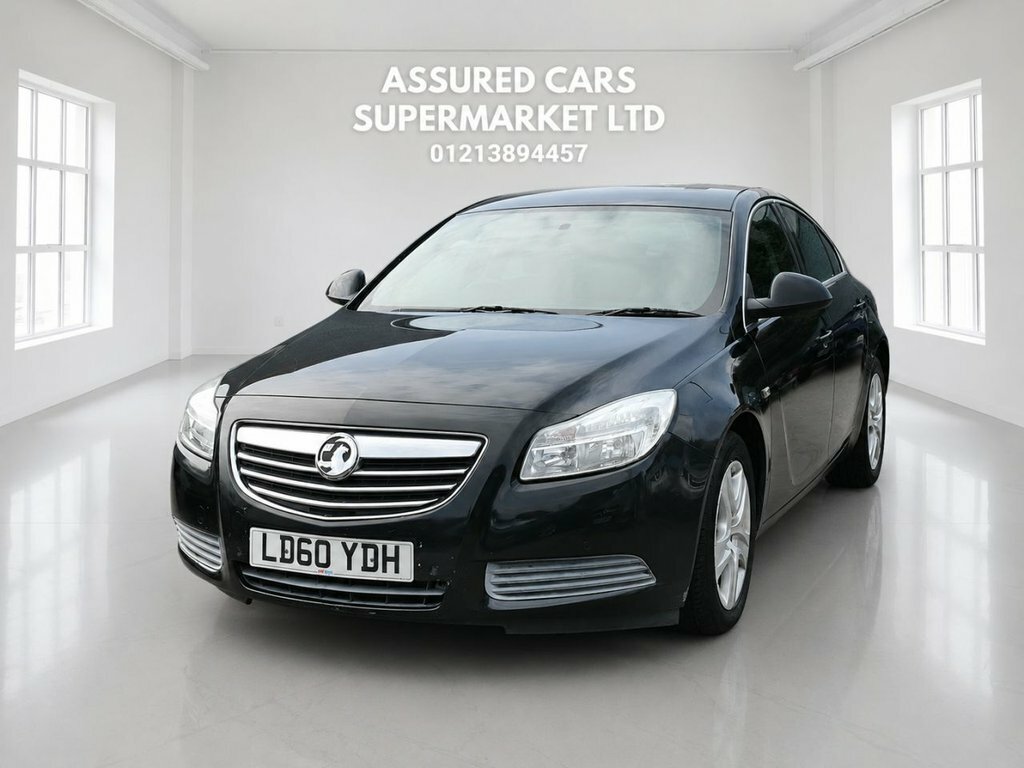 Vauxhall Insignia 2L Exclusiv Black #2