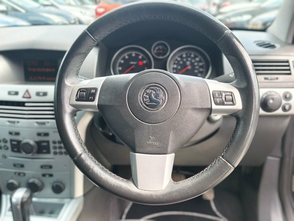 Vauxhall Astra 1.6I 16V Exclusiv Sport Hatch 1 Silver #3