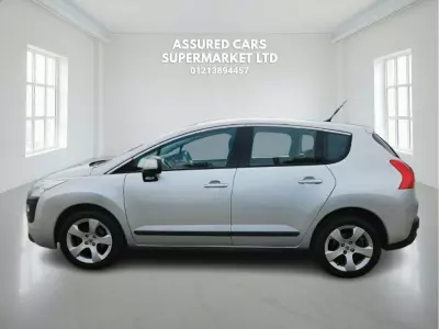 Peugeot 3008 Hybrid4 Allure Black #8