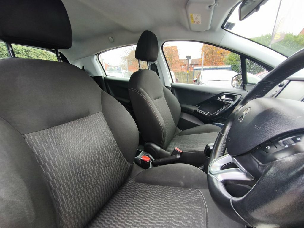 Peugeot 208 1.6 Thp Gti Prestige Black #12