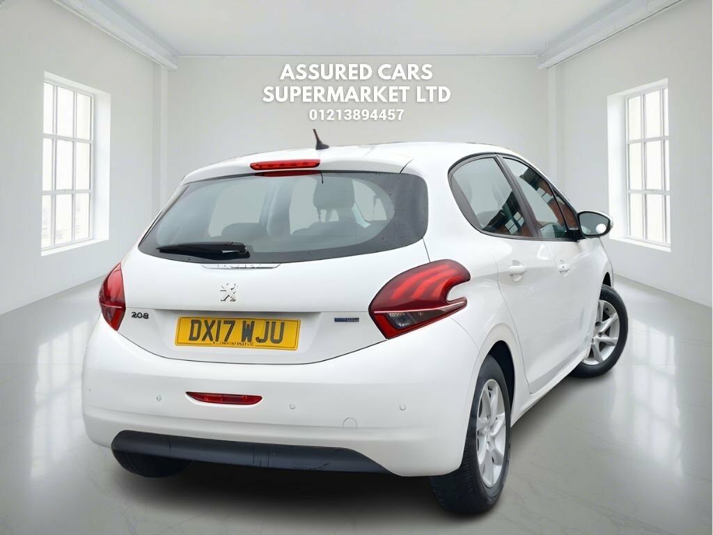 Peugeot 208 1.2L Active White #4