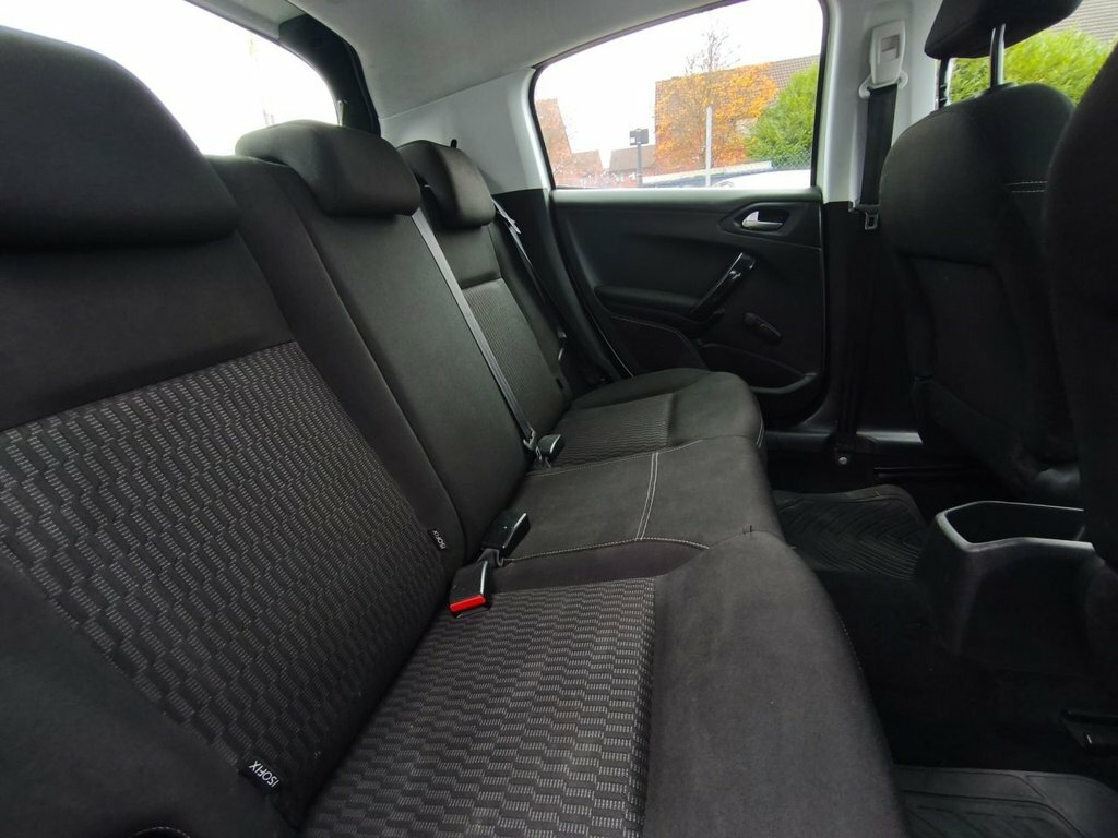 Peugeot 208 1.6 Thp Gti Prestige Black #15