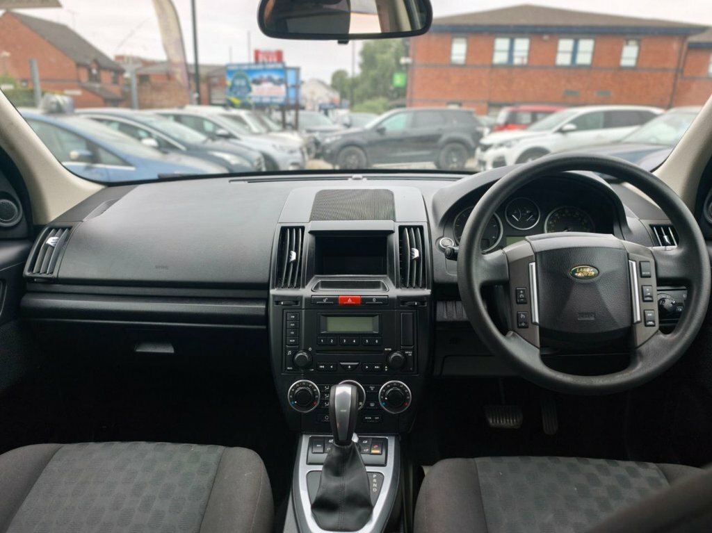 Land Rover Freelander 2 2.2L Gs Black #6