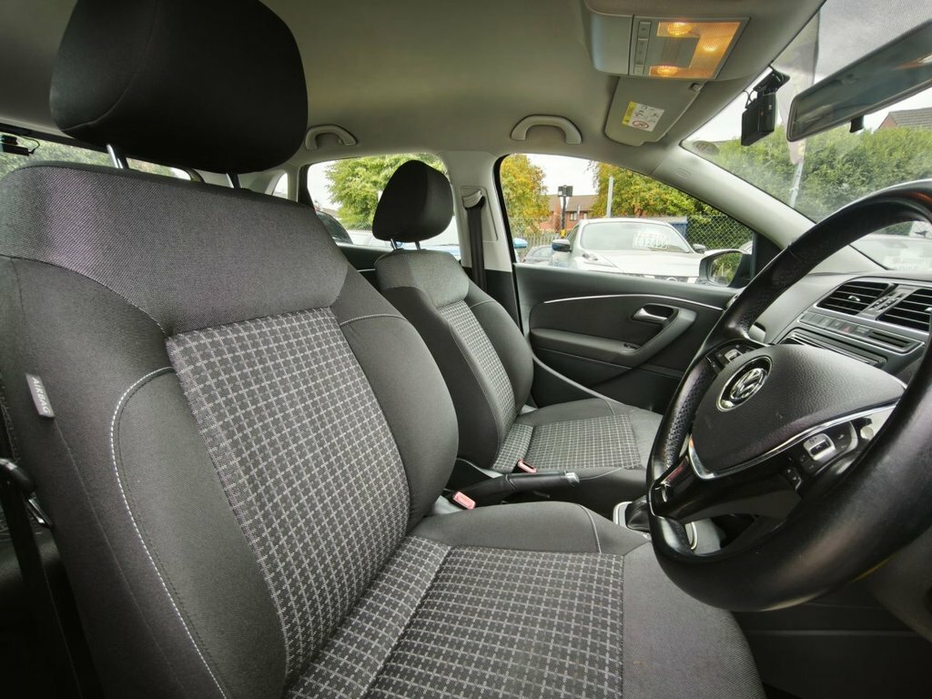 Volkswagen Polo Hatchback BA15XYF Black #3