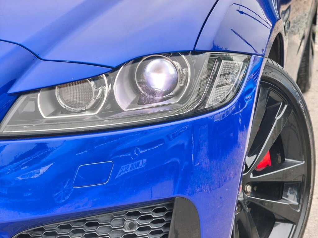 Jaguar XF Black #26