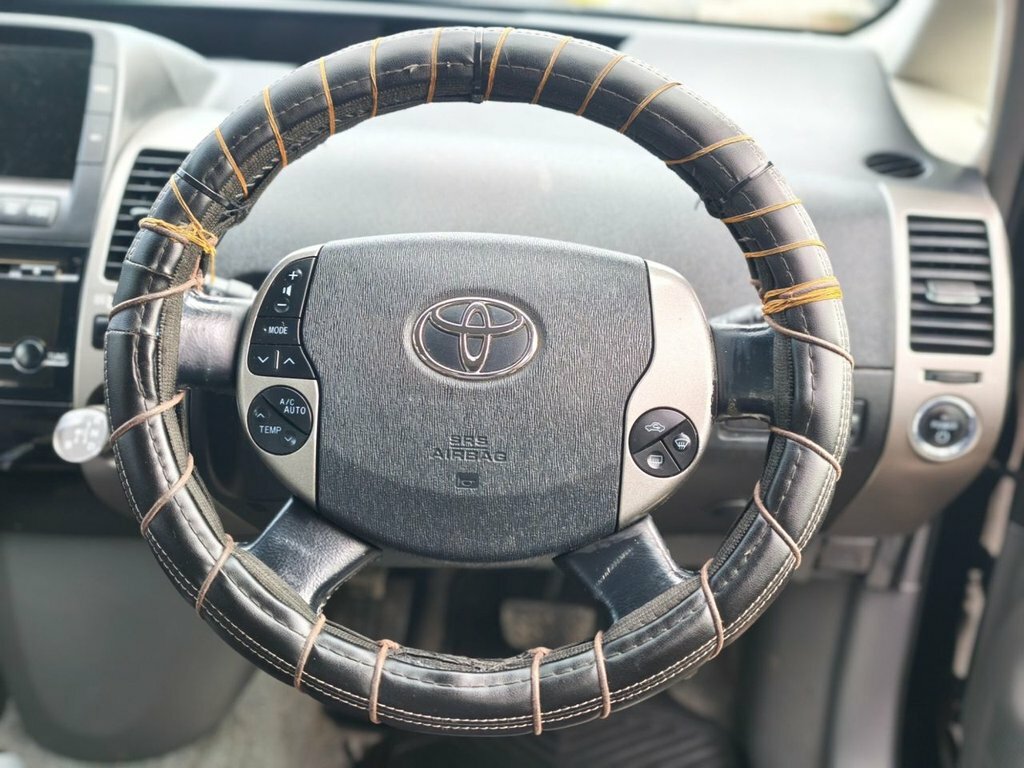 Toyota Prius 1.5L T3 Black #3