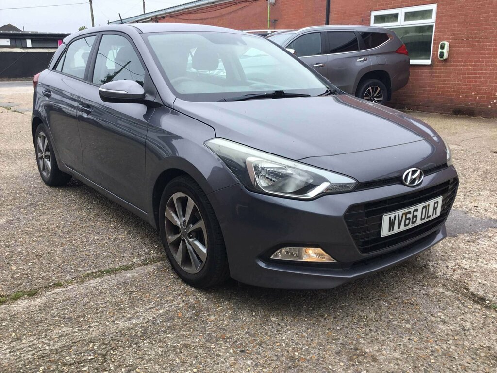 Hyundai I20 1.2 Premium Se Euro 6 Black #8