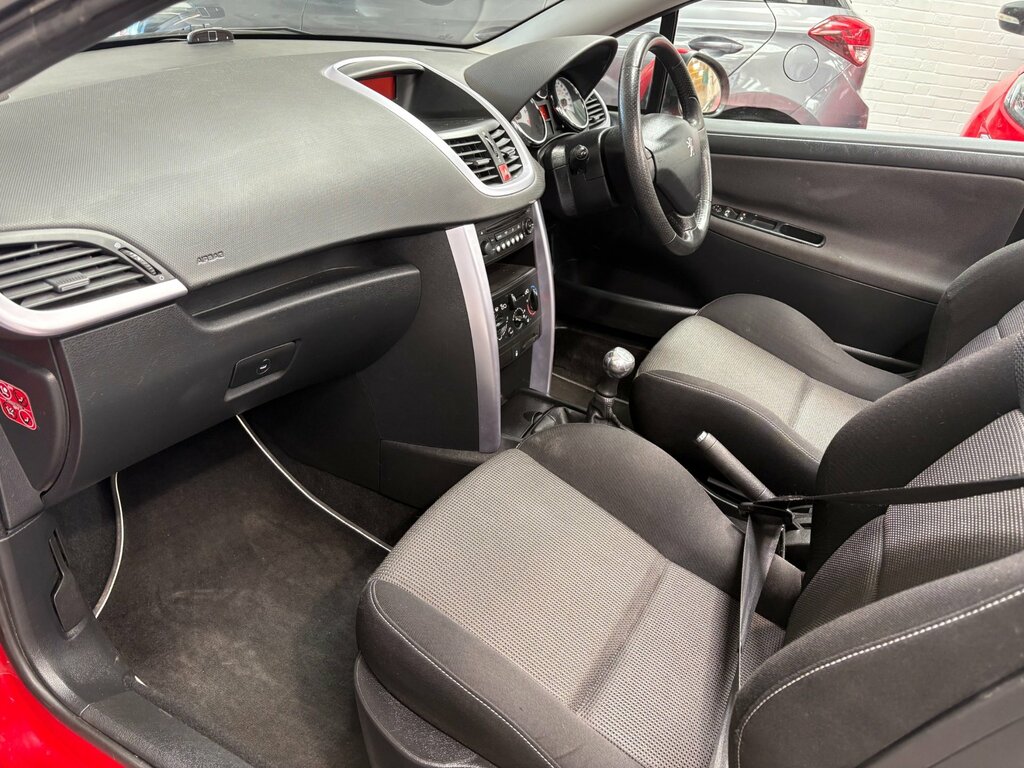 Peugeot 207 CC Convertible 1.6 16V Sport 200808 Silver #7