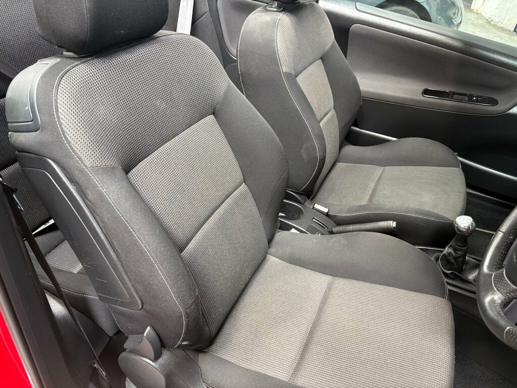 Peugeot 207 CC Convertible 1.6 16V Sport 200808 Silver #13