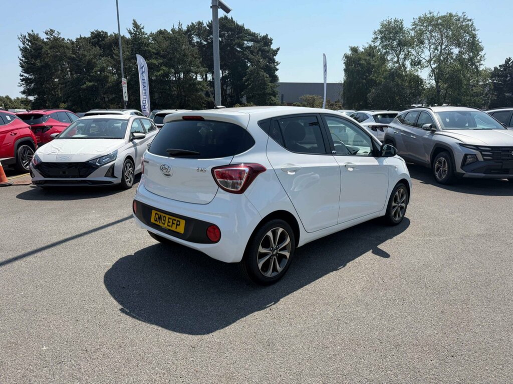 Hyundai I10 1.0 Play Hatchback Euro 6 67 Ps GM19EFP White #4