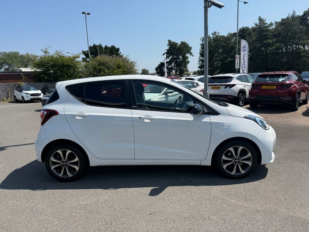 Hyundai I10 1.0 Play Hatchback Euro 6 67 Ps GM19EFP White #5