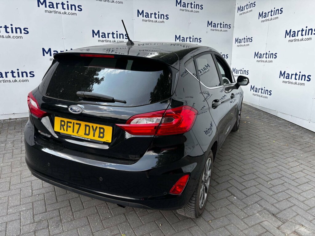 Ford Fiesta 1.0T Ecoboost Titanium Hatchback Black #4