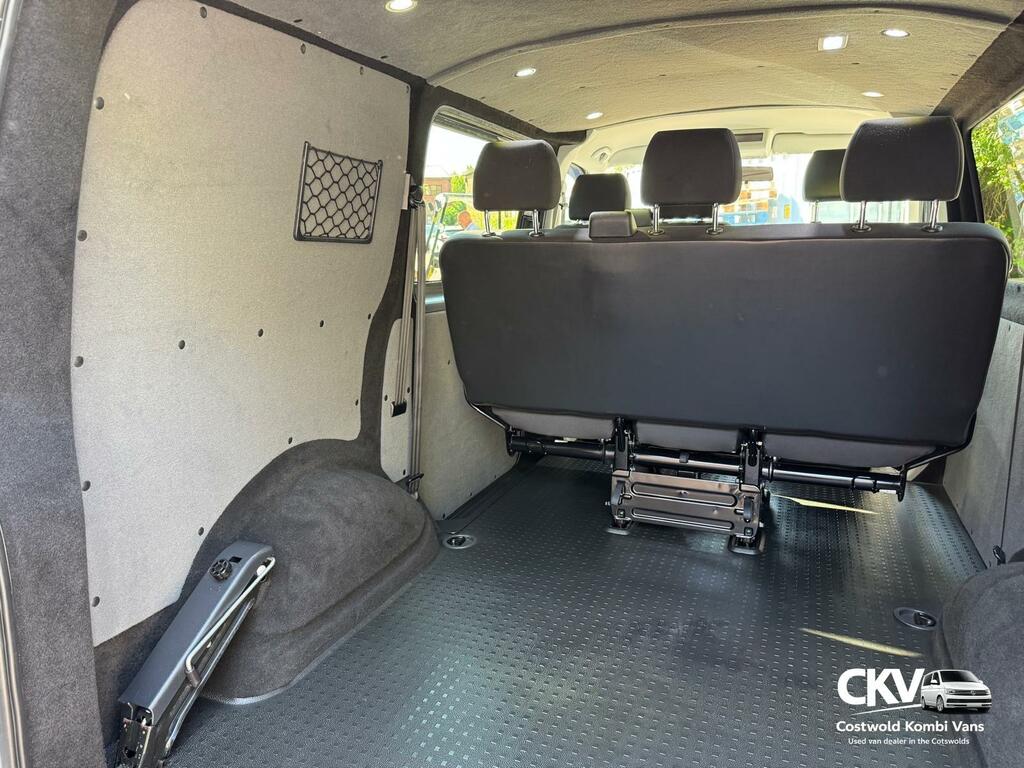 Volkswagen Transporter Kombi 2.0 Tdi 150Ps T32 Highline Bmt Lwb Dsg Twi Grey #15