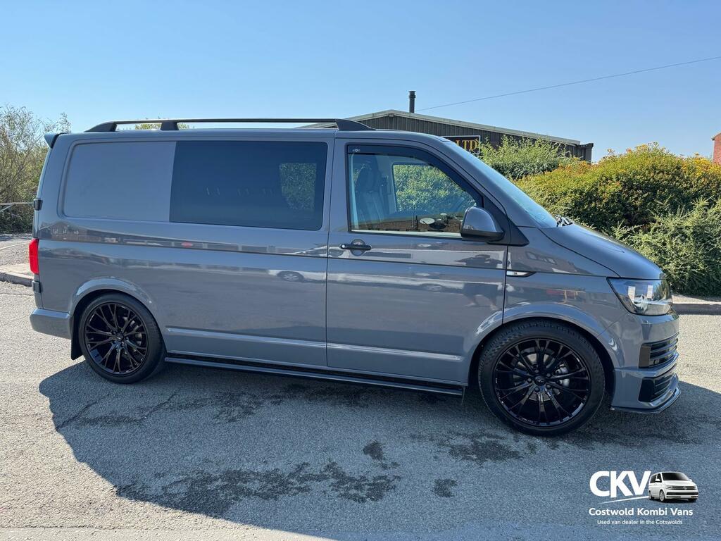 Volkswagen Transporter Kombi 2.0 Tdi 150Ps T32 Highline Bmt Lwb Dsg Twi Grey #2