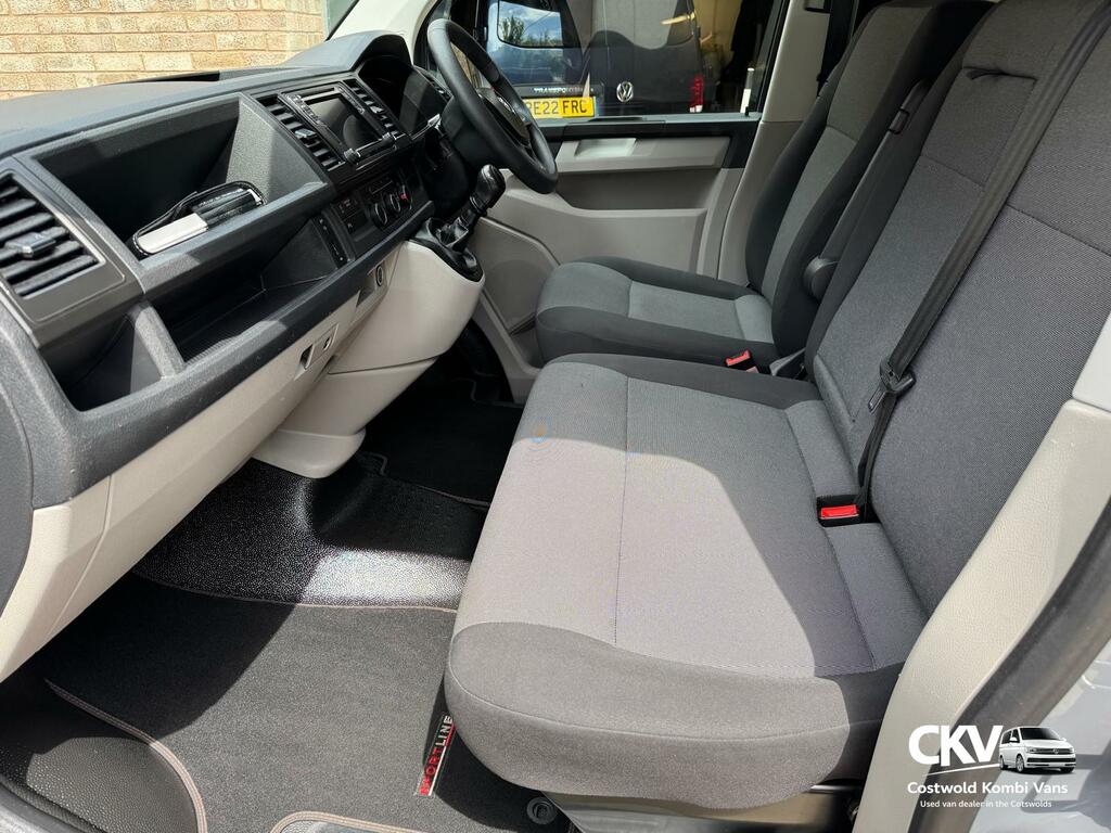 Volkswagen Transporter Kombi 2.0 Tdi 150Ps T32 Highline Bmt Lwb Dsg Twi Grey #10