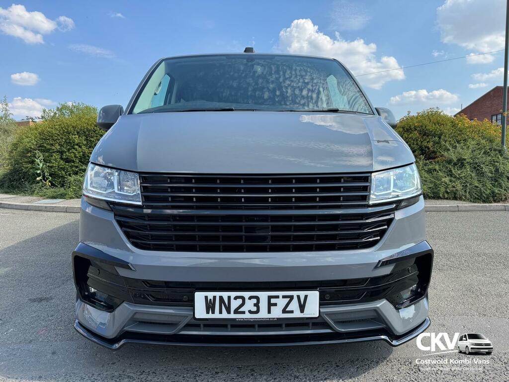 Volkswagen Transporter 2L Highline Blue #8
