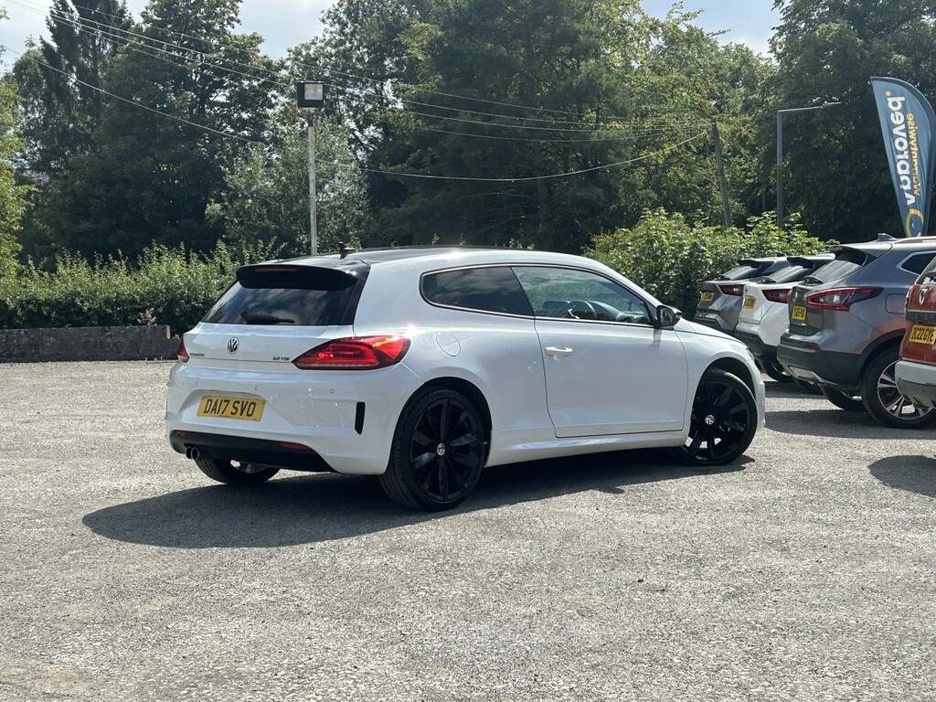 Volkswagen Scirocco 2.0 Tdi Bluemotion Tech R-line Black Edition White #6