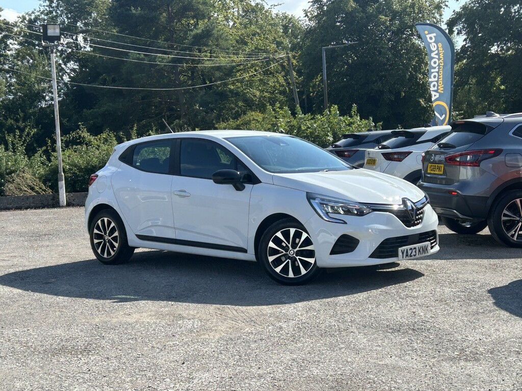 Renault Clio 1.0 Evolution Tce 90 My22 White