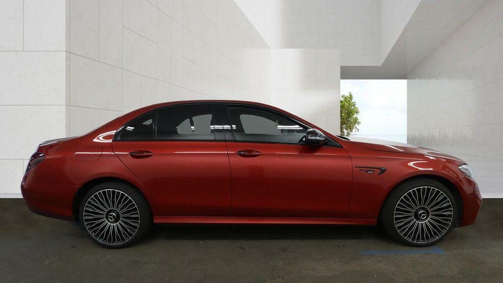Mercedes-Benz E Class Amg Line Night Edition Red #6