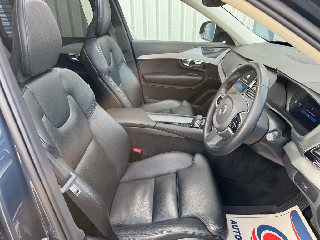 Volvo XC90 Plus Blue #3