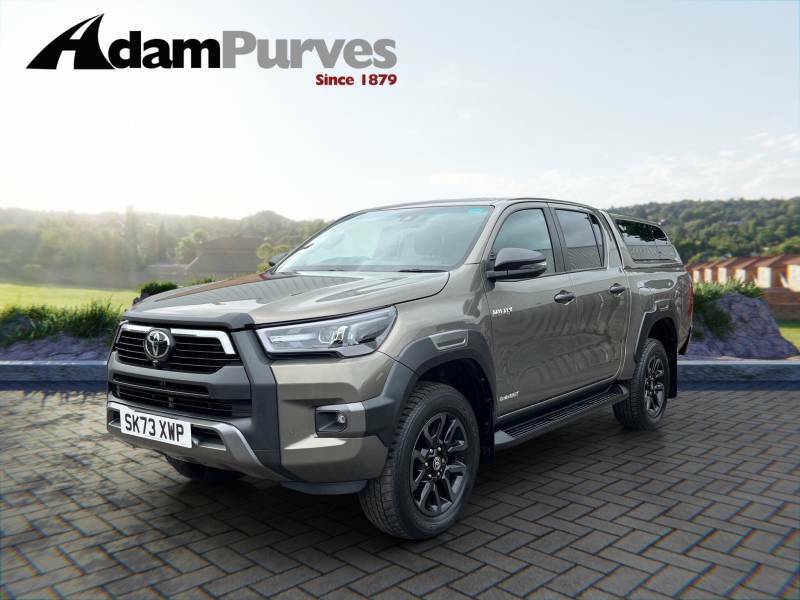 Toyota HILUX Invincible X Dcab Pick Up 2.8 D-4d Brown #3