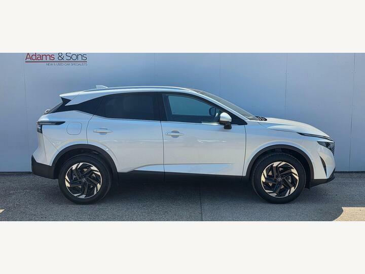 Nissan Qashqai 1.3 Dig-t Mhev N-connecta Euro 6 Ss White #5