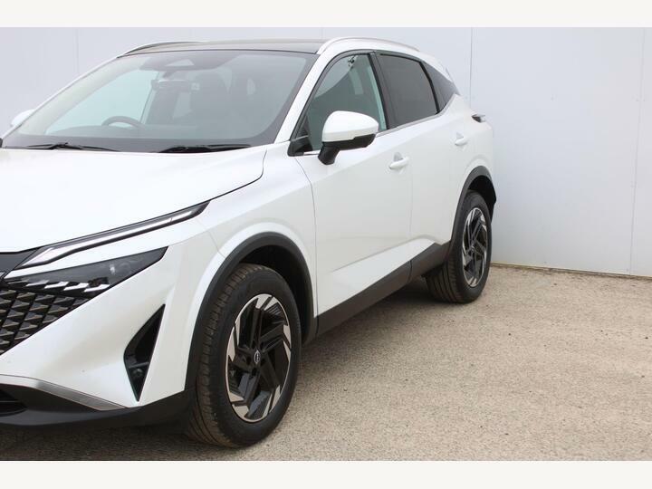 Nissan Qashqai 1.3 Dig-t Mhev N-connecta Euro 6 Ss White #4