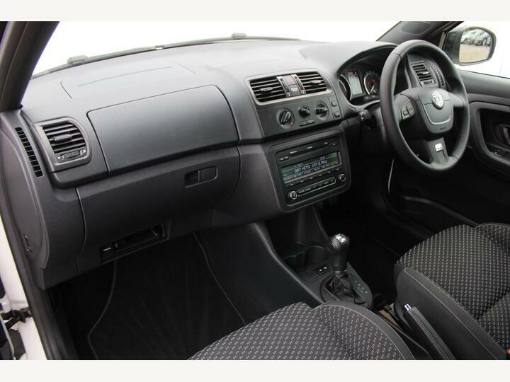 Skoda Fabia Grey #15